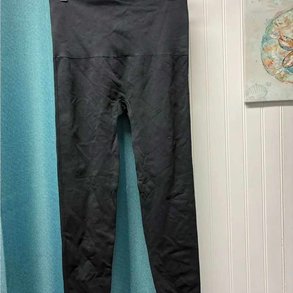 NWT SPANX Black Leggings Size 2X